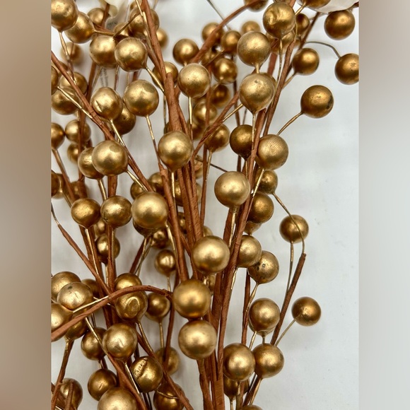 Gold Berry Bells Spray Lot of 7 Individual Picks 18" - 24" long - Picture 4 of 6